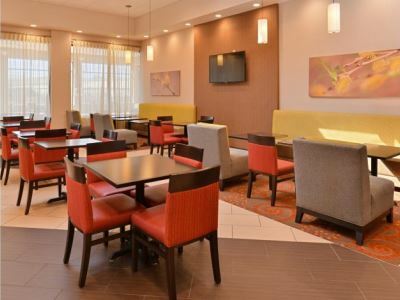 Express & W - Airport Area By Ihg Indianapolis